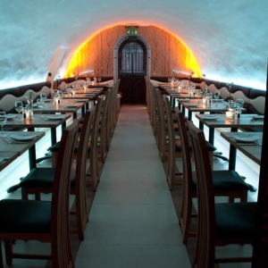 La Perla restaurant by InStyle LED Lighting, Bath – UK