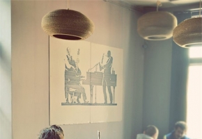 罗马尼亚 Lelier Cafe“纸”咖啡馆设计