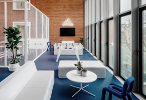 ADIDAS X INSEP: Ubalt Architectes Revamp Athletes’ Lounge and Locker Rooms with